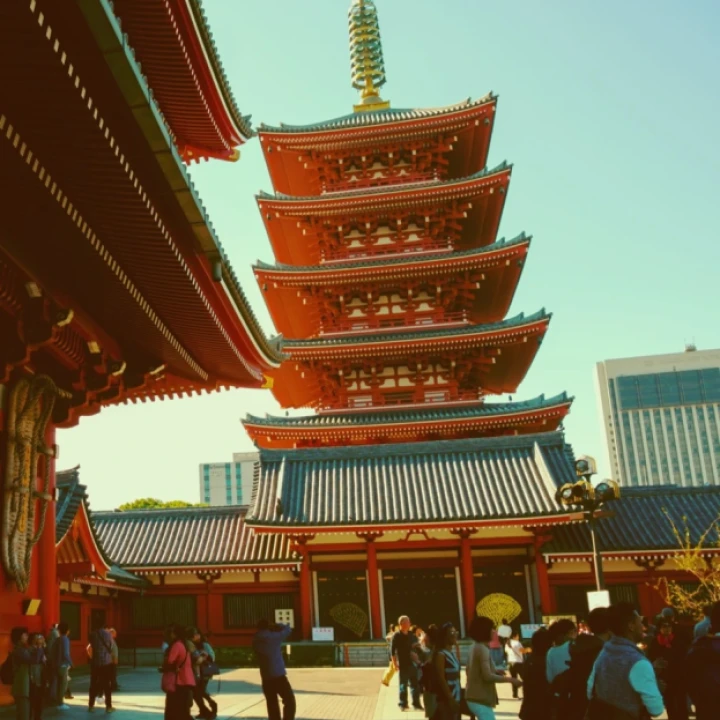 Paște în Japonia, Tur Esențial